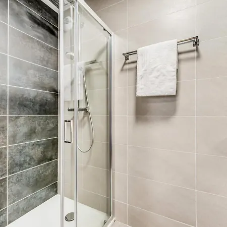 Résidence Les Terrasses De La Vanoise - 3 Pièces Pour 4 Personnes Mae-5923 Appartement